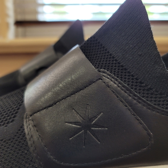 Womens MOBS Grid Set. Color: Nior/Vero Leather. Size: 8.5 Only worn a few times! - Picture 3 of 11